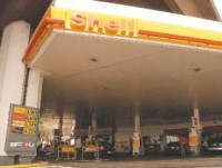 Shell y Esso también subieron los precios de sus combustibles  En promedio, las petroleras aumentaron los valores de naftas y gasoil el 7,1 por ciento.